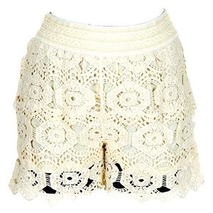 🌹 Coming Soon 🌹 Crochet Lace Shorts - Color: Natural